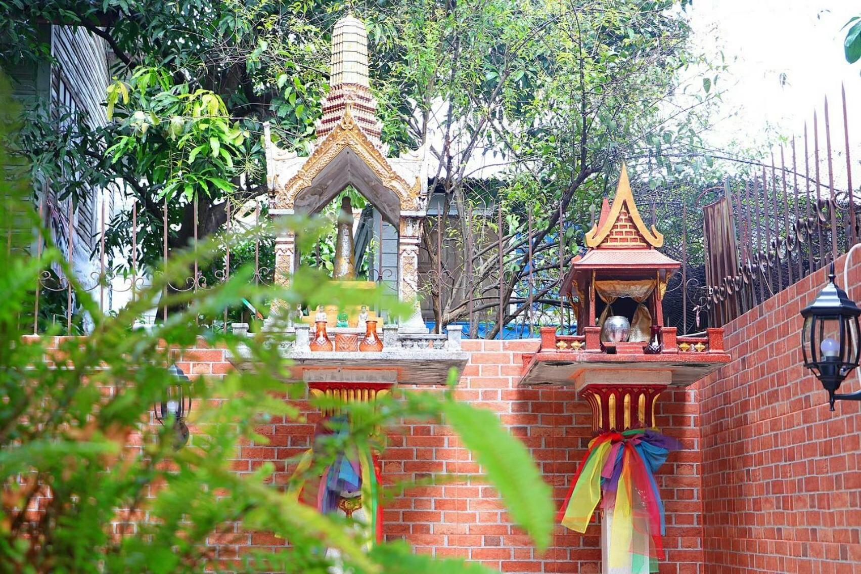 Baankhon Private Room In Thai House Check In By Yourself Code Inbox Adult Only Бангкок Экстерьер фото