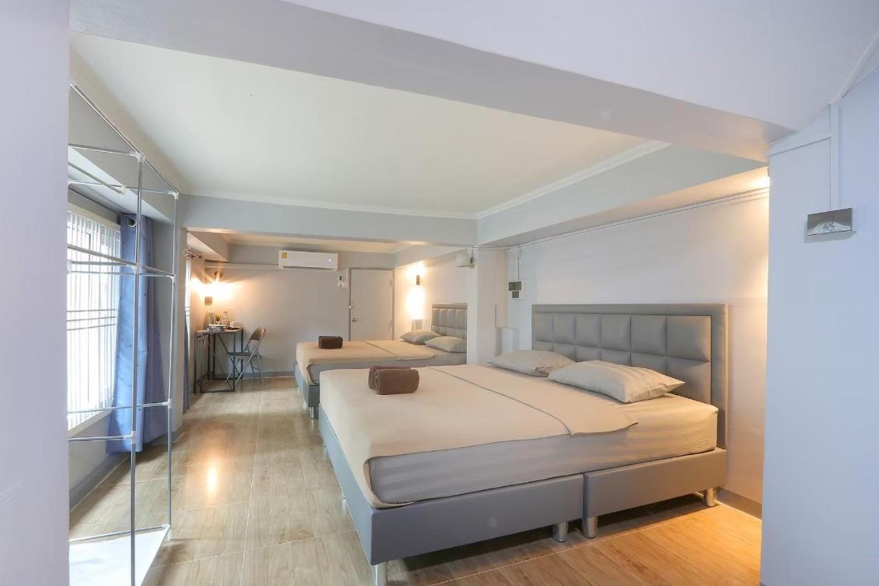 Baankhon Private Room In Thai House Check In By Yourself Code Inbox Adult Only Бангкок Экстерьер фото