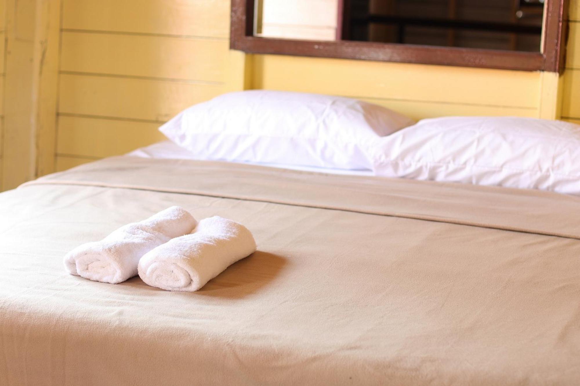Baankhon Private Room In Thai House Check In By Yourself Code Inbox Adult Only Бангкок Экстерьер фото