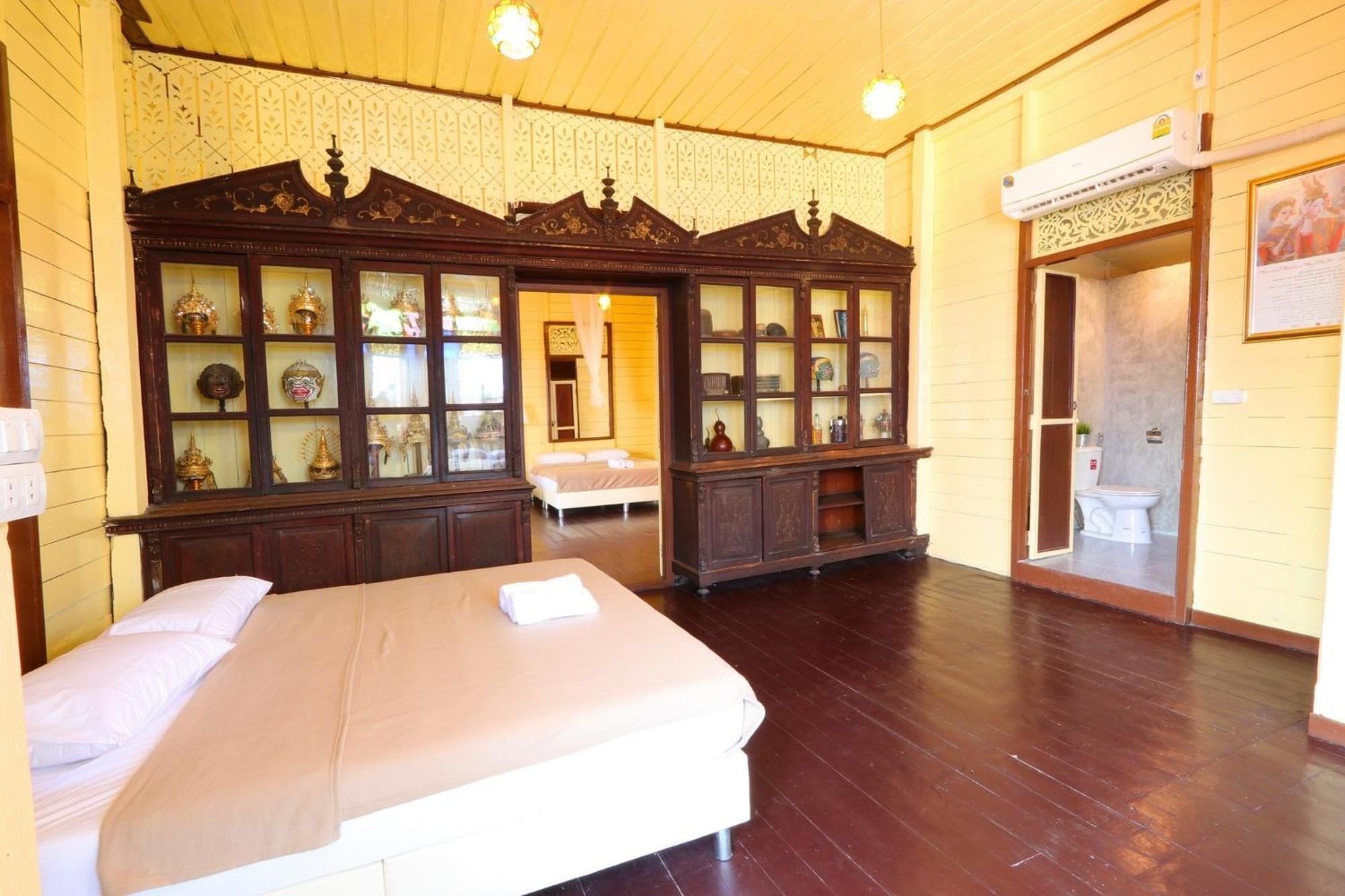 Baankhon Private Room In Thai House Check In By Yourself Code Inbox Adult Only Бангкок Экстерьер фото
